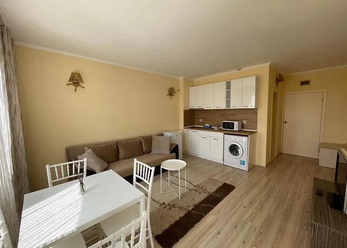 Charming 1 Bedroom In Sunny Апартамент