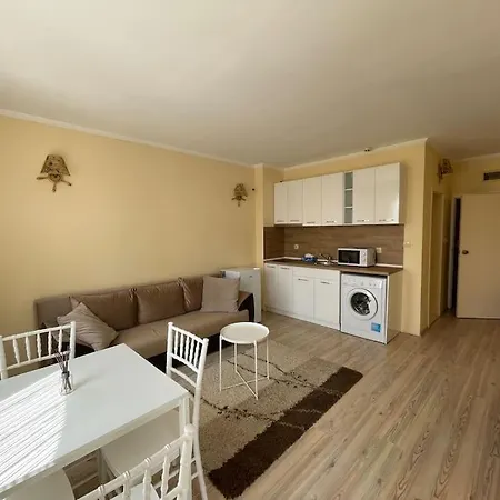 Апартаменты Charming 1 Bedroom In Sunny *