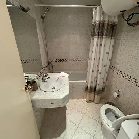 Апартаменты Charming 1 Bedroom In Sunny